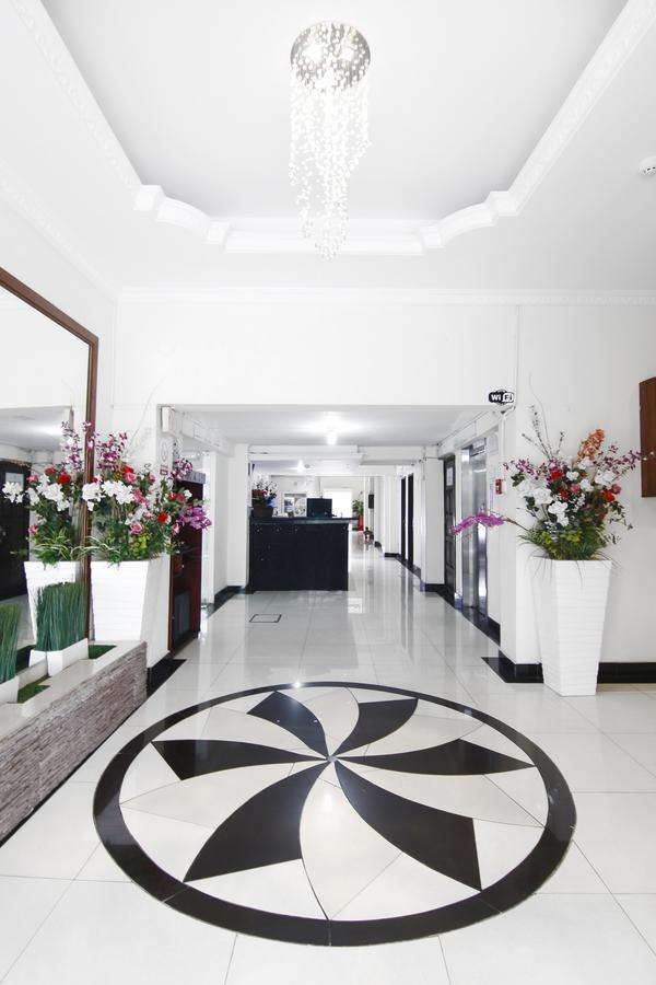 Hotel Flor de Liz Guayaquil Buitenkant foto